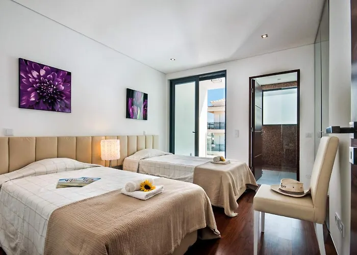 Eve By * Olhos de Agua (Albufeira)